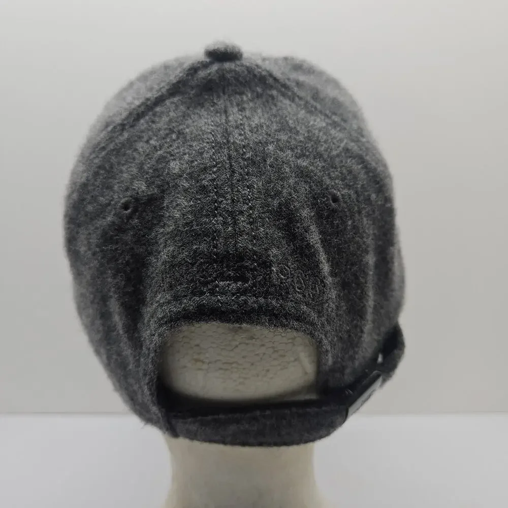 The North Face Gray/Black Buckle Strapback Hat - OSFA Unisex